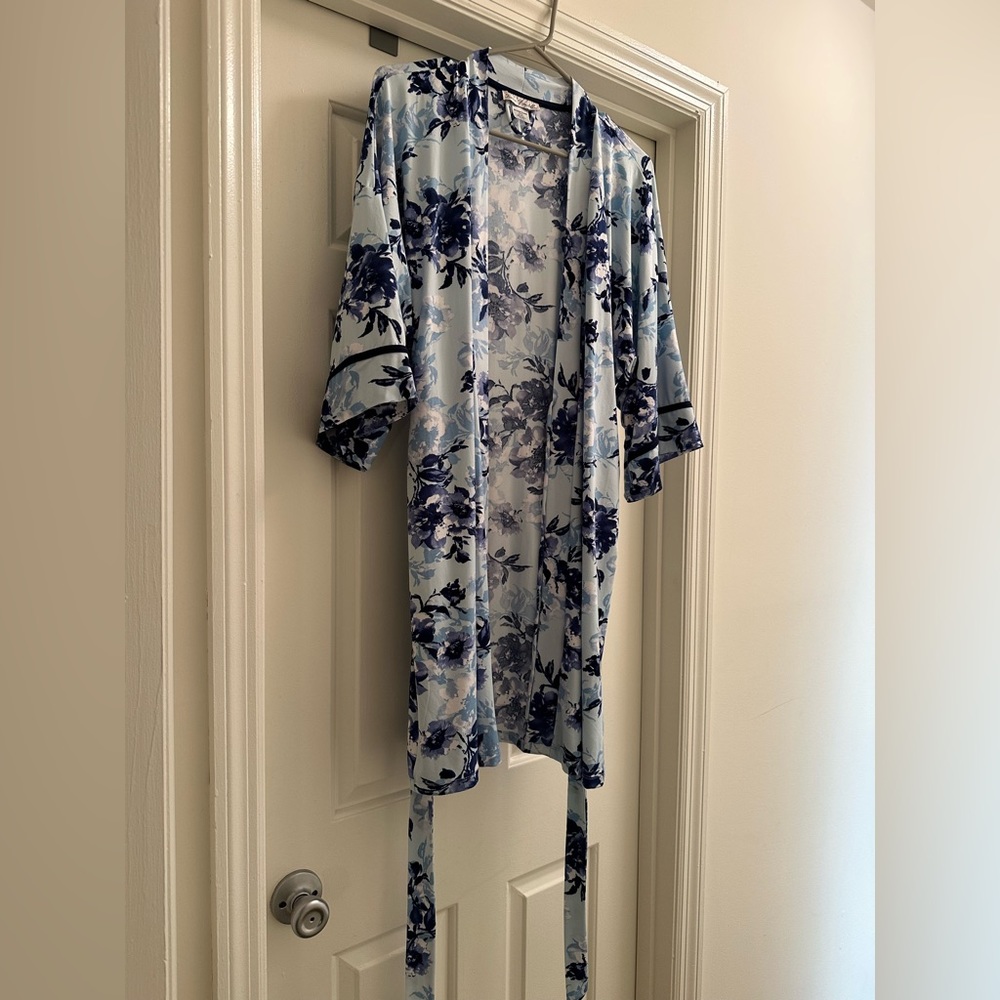 Women’s robe from Linea Donatella size S/M.
